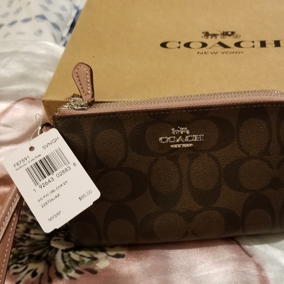 🍂SOLD🍂BRANDNEW COACH AND WALLET - Picture 5 of 5